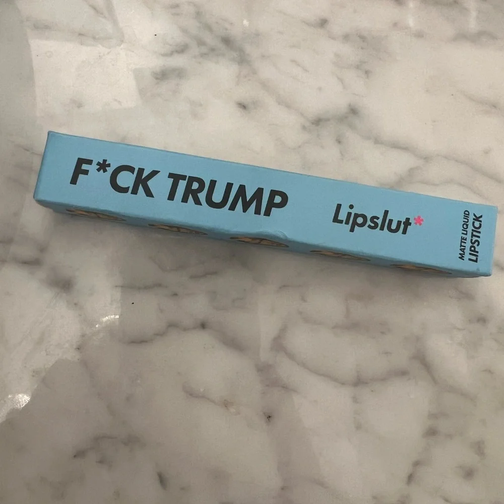 Lipstick lipgloss LIP Trump Fake News red